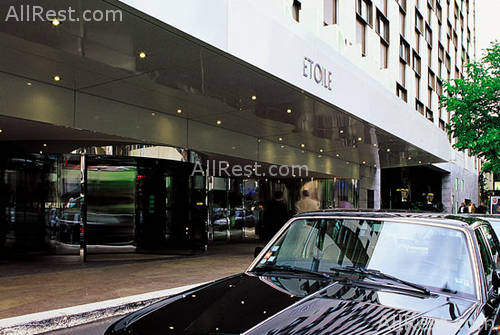 Hotel Le Meridien Etoile 25